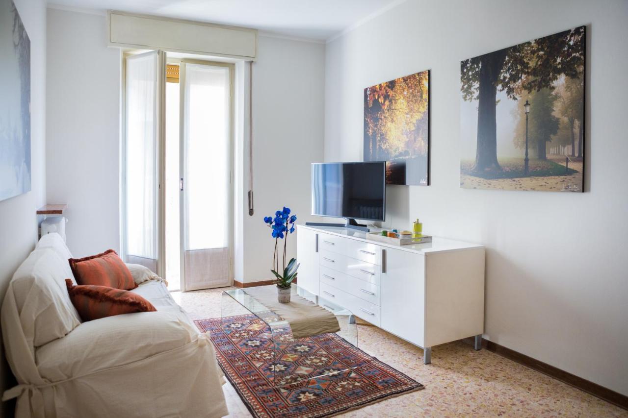 Parma A Due Passi Dal Duomo Apartment エクステリア 写真