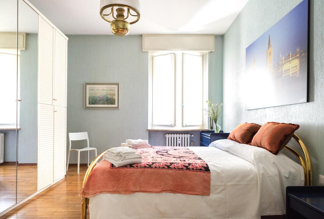Parma A Due Passi Dal Duomo Apartment エクステリア 写真