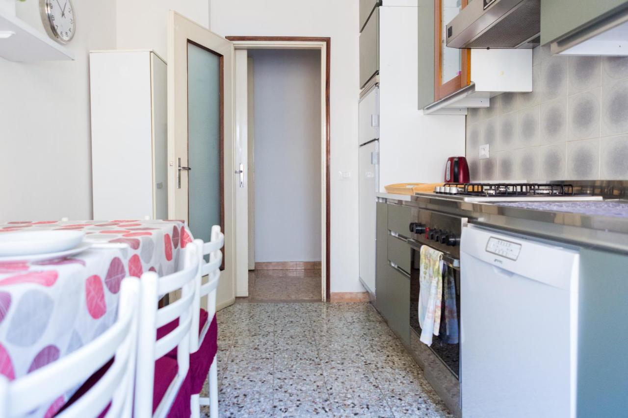Parma A Due Passi Dal Duomo Apartment エクステリア 写真