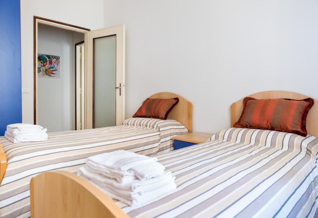 Parma A Due Passi Dal Duomo Apartment エクステリア 写真