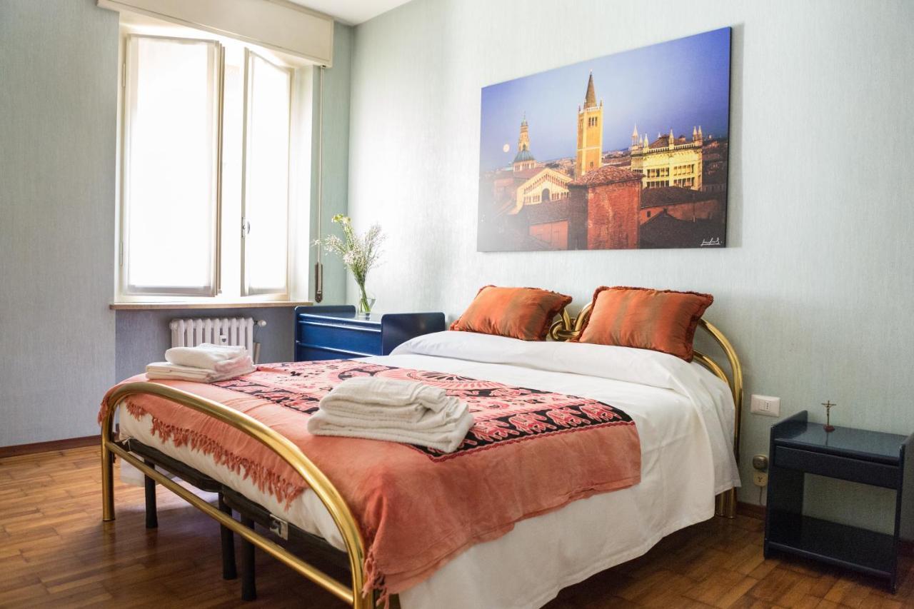 Parma A Due Passi Dal Duomo Apartment エクステリア 写真